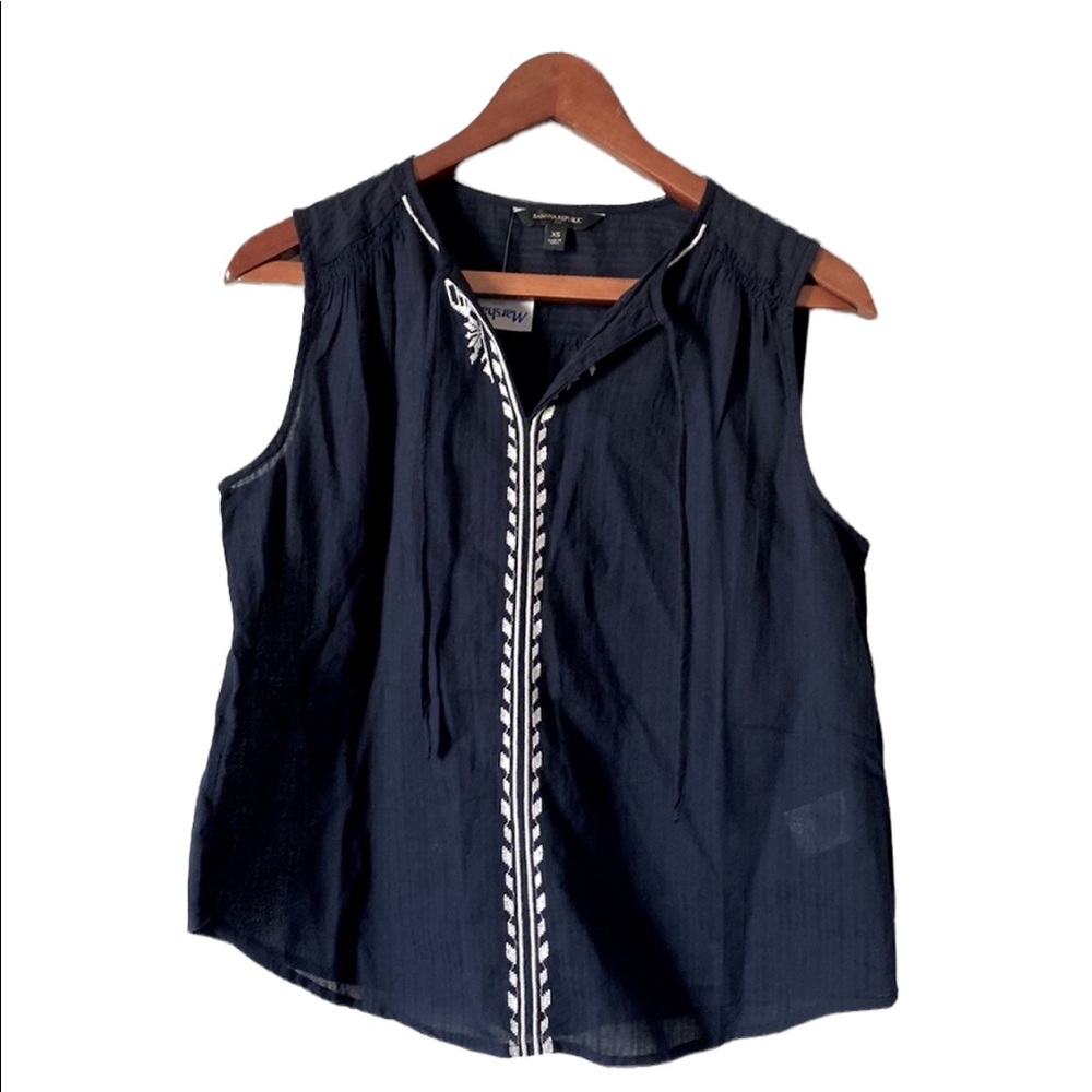 Women’s Banana Republic Navy Blue Sleeveless Top